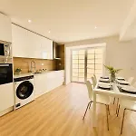 Luxury Flat, Perfect And Ideal For Tourists Daire Lisboa