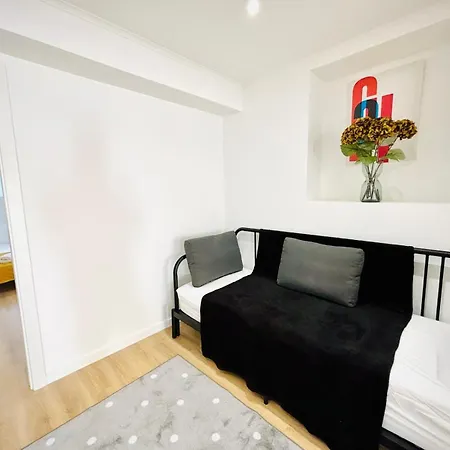 Luxury Flat, Perfect And Ideal For Tourists *