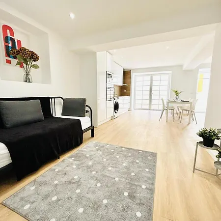 Luxury Flat, Perfect And Ideal For Tourists