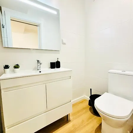 アパート Luxury Flat, Perfect And Ideal For Tourists *